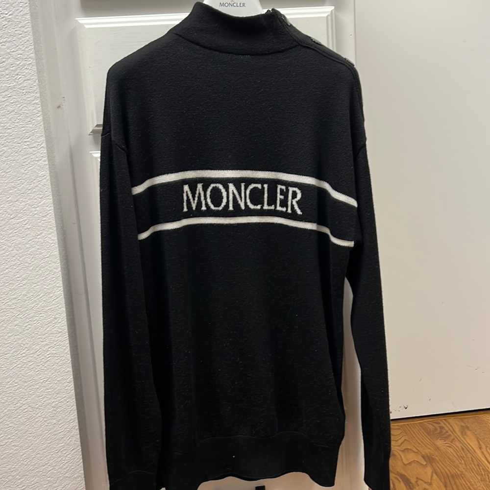 Moncler T-neck sweater